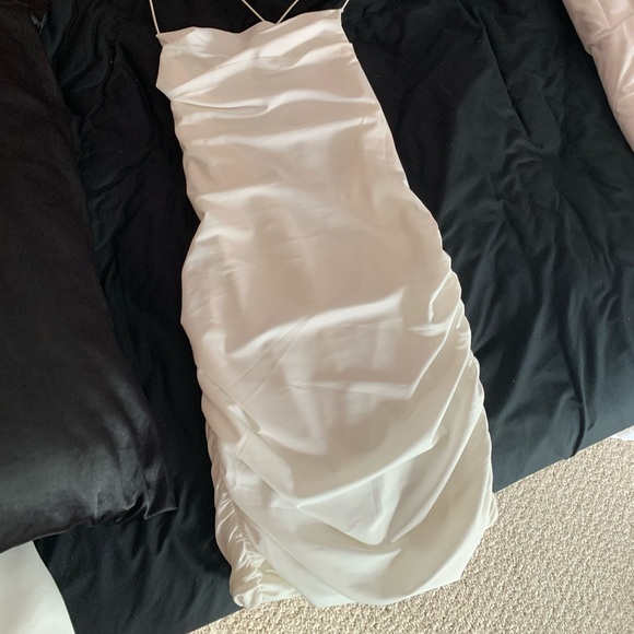 *SOLD* Tiger Mist Tight White Dress - Picture 3 of 4